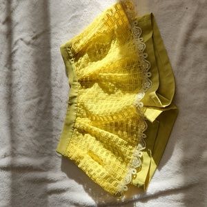 Kessel Taylor short for women size 9